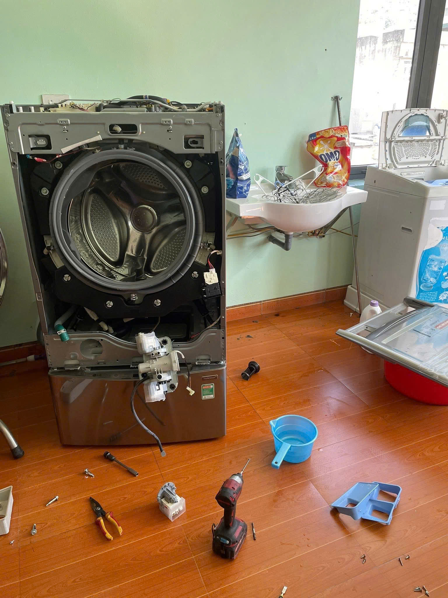 Sửa máy giặt LG 2 lồng tại Hà Nội uy tín